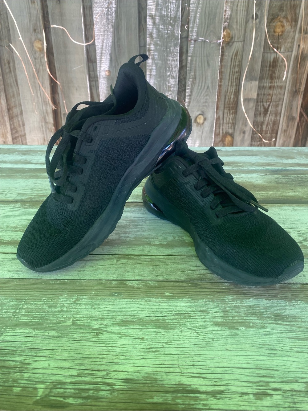 Avia womens black sneakers, running shoes, memory foam 7.5, all black shoes
